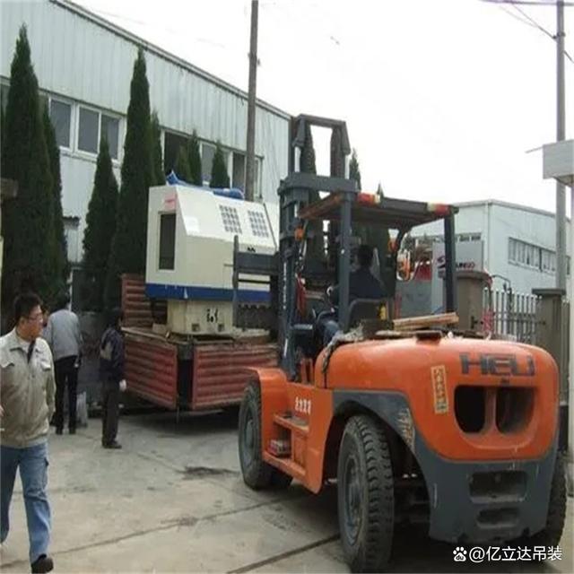 蔡甸叉车出租服务,短租包月装卸搬运设备租赁一条龙